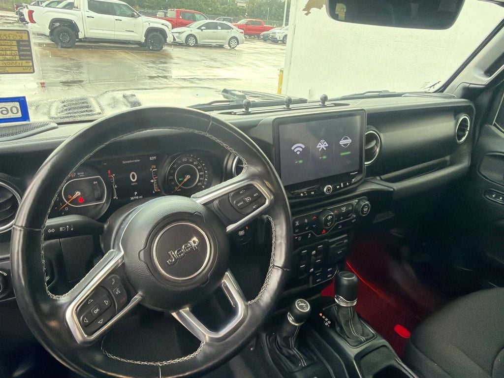 2022 Jeep Gladiator Overland