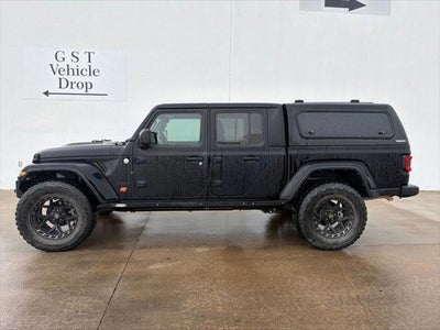 2022 Jeep Gladiator Overland