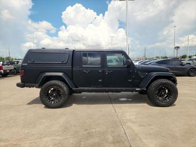 2022 Jeep Gladiator Overland