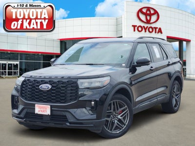 2025 Ford Explorer ST-Line