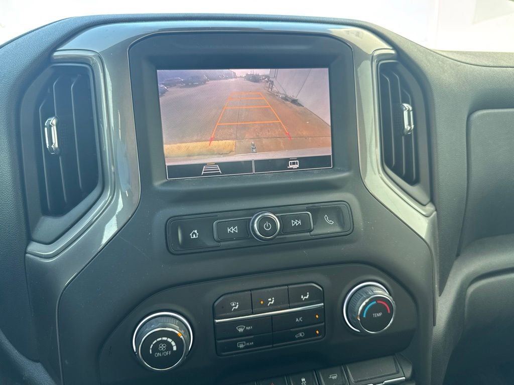 2023 Chevrolet Silverado Custom