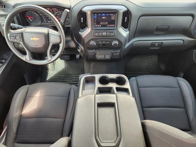2023 Chevrolet Silverado Custom