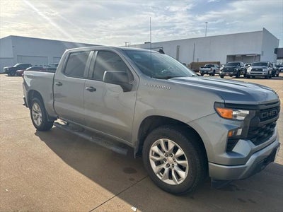2023 Chevrolet Silverado Custom