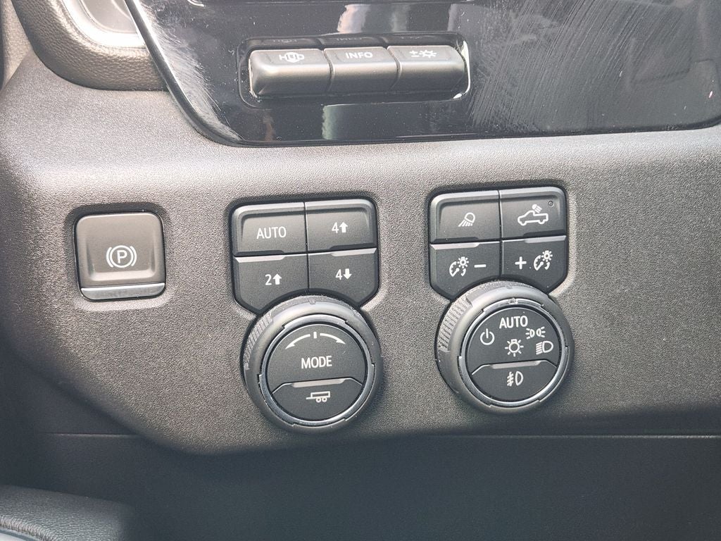 2024 Chevrolet Silverado High Country