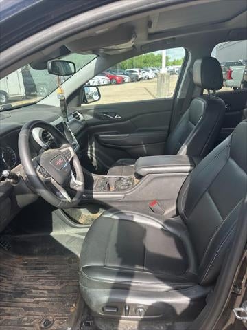 2022 GMC Acadia SLT