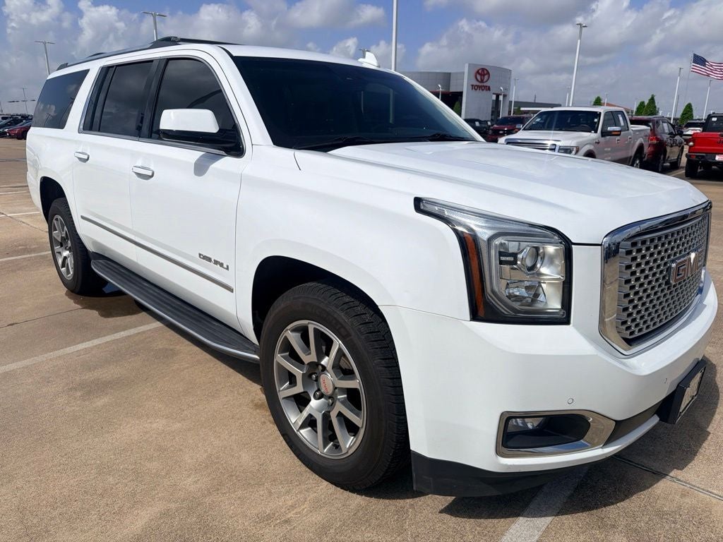 2017 GMC Yukon XL Denali