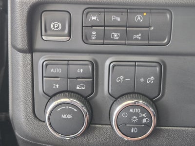 2025 Chevrolet Suburban RST