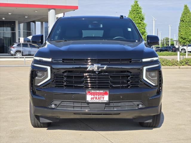 2025 Chevrolet Suburban RST