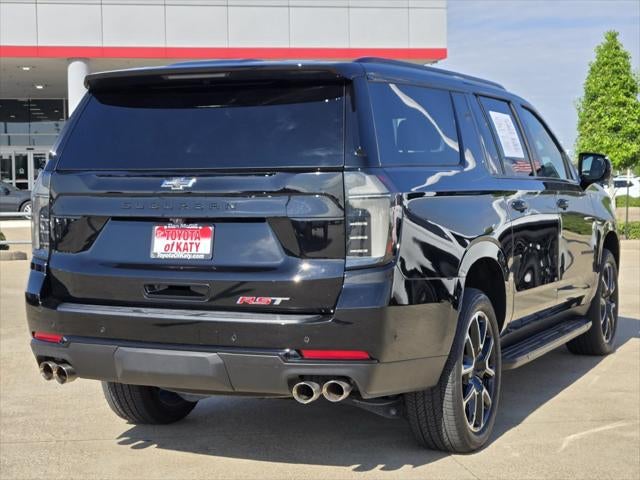 2025 Chevrolet Suburban RST