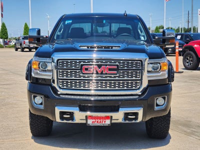 2019 GMC Sierra HD Denali
