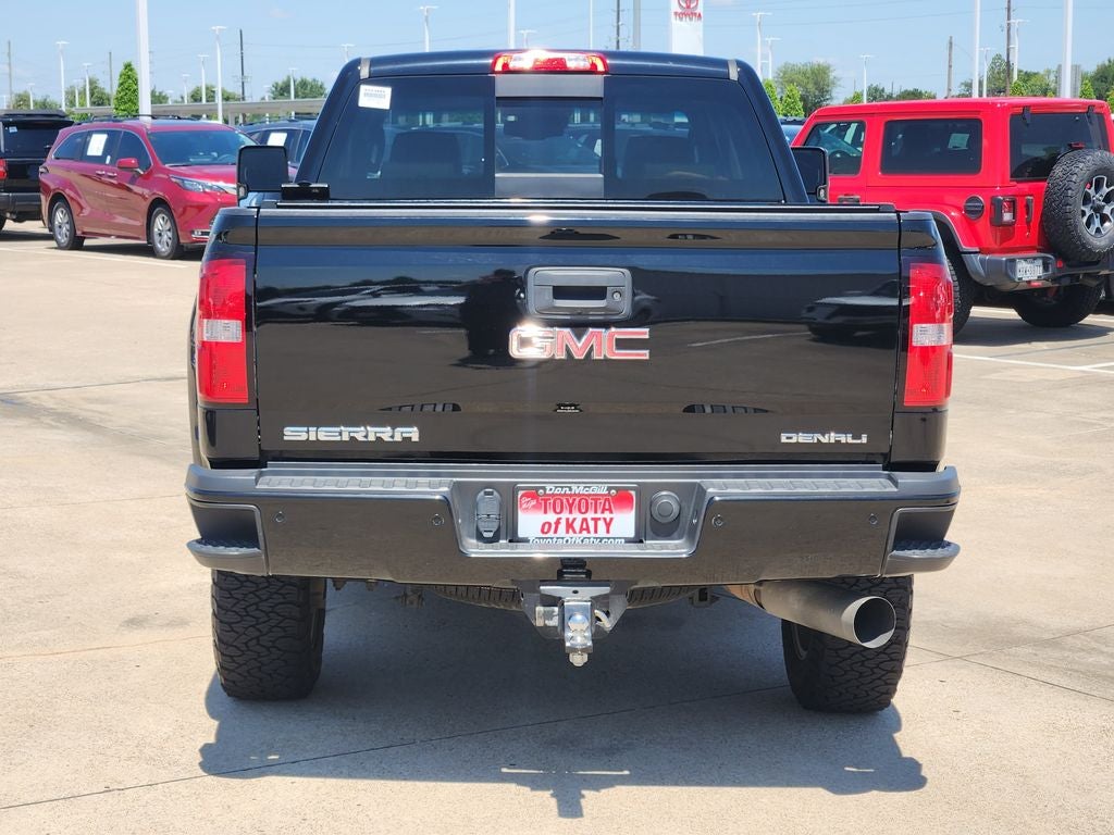 2019 GMC Sierra HD Denali