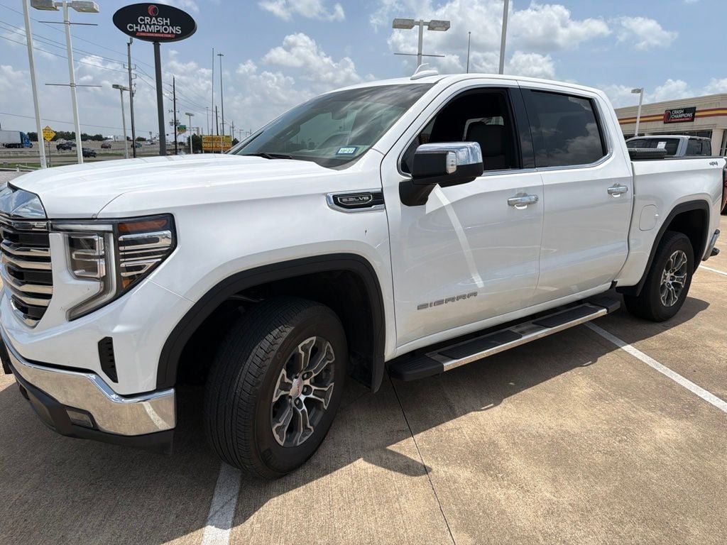 2026 GMC Sierra SLT