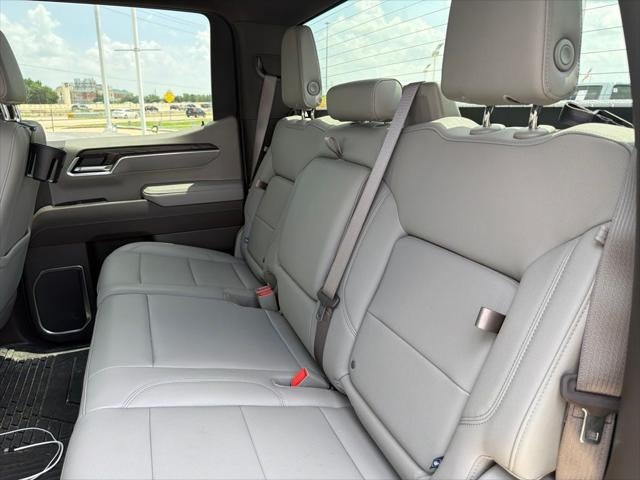 2026 GMC Sierra SLT