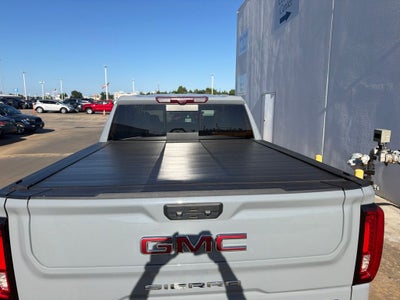 2024 GMC Sierra AT4