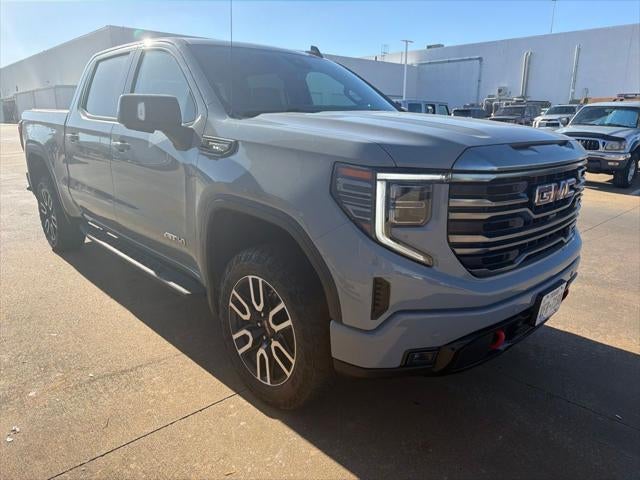 2024 GMC Sierra AT4