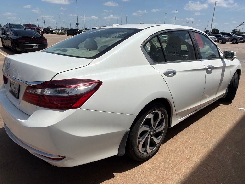 2017 Honda Accord EX
