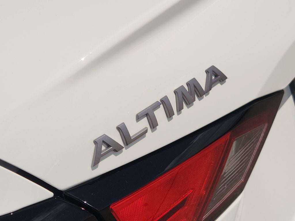 2026 Nissan Altima 2.5 SR