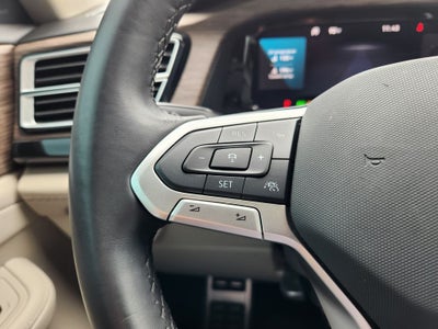 2025 Volkswagen Atlas 2.0T SEL Premium R-Line