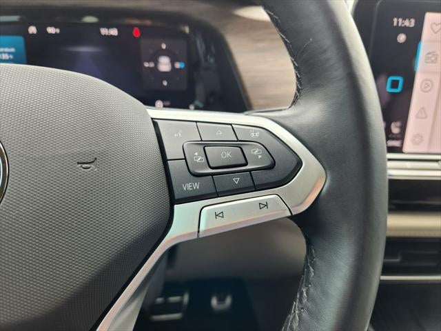2025 Volkswagen Atlas 2.0T SEL Premium R-Line