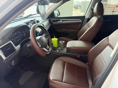 2022 Volkswagen Atlas 3.6L V6 SE w/Technology