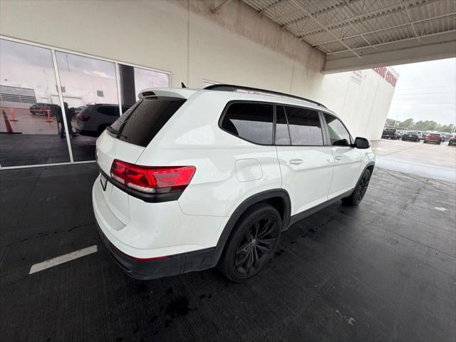 2022 Volkswagen Atlas 3.6L V6 SE w/Technology