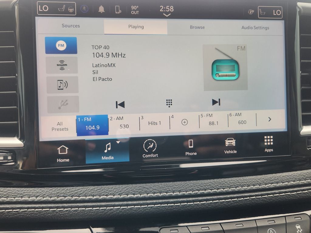 2023 Chrysler Pacifica Touring L