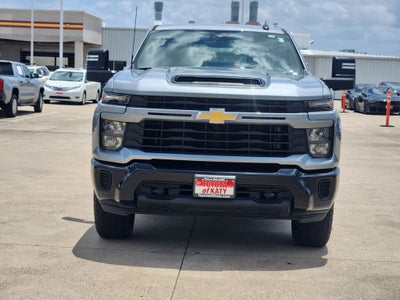 2024 Chevrolet Silverado HD Custom