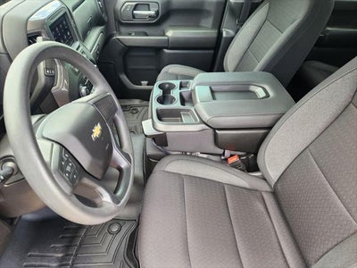 2024 Chevrolet Silverado HD Custom