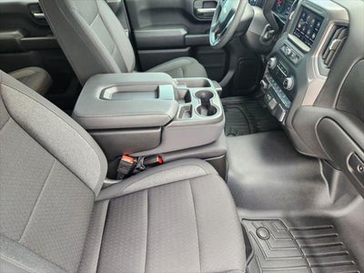 2024 Chevrolet Silverado HD Custom