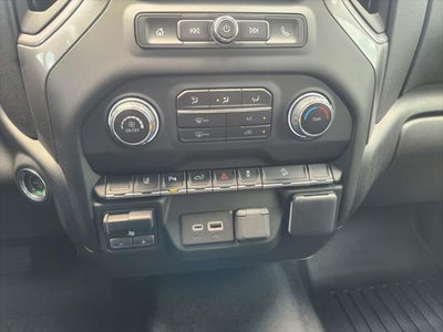 2024 Chevrolet Silverado HD Custom