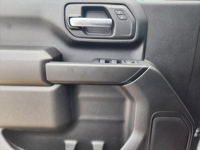 2024 Chevrolet Silverado HD Custom