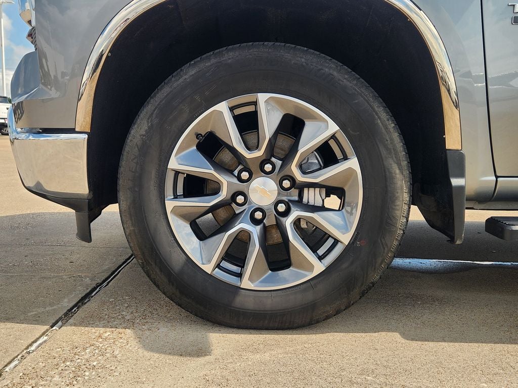 2023 Chevrolet Silverado LT