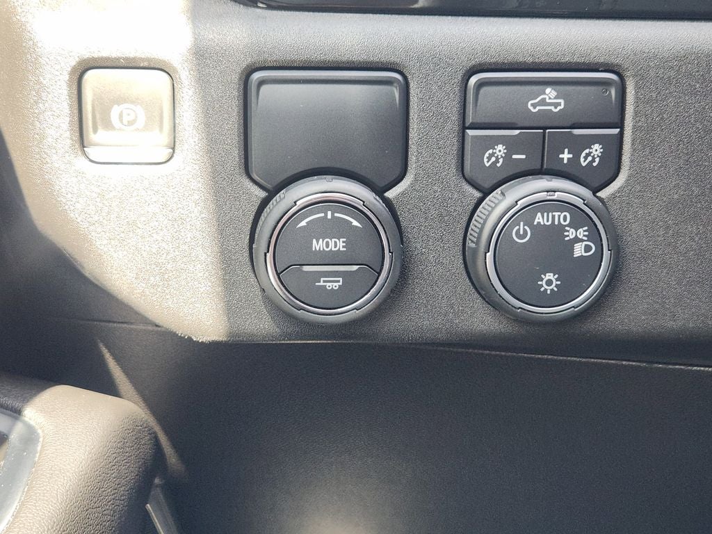2023 Chevrolet Silverado LT