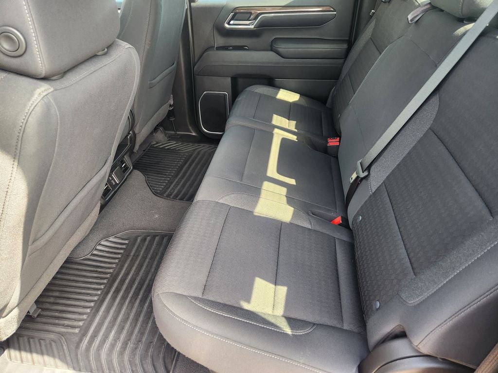 2023 Chevrolet Silverado LT