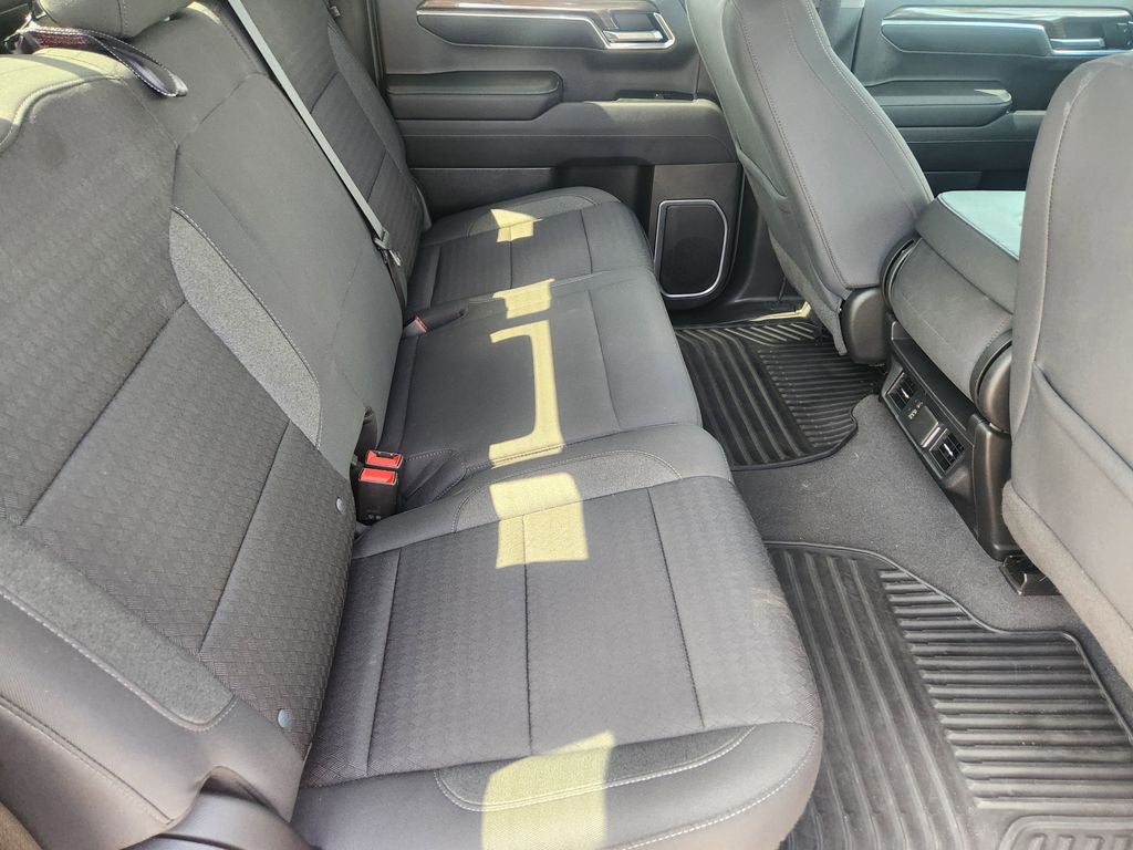 2023 Chevrolet Silverado LT