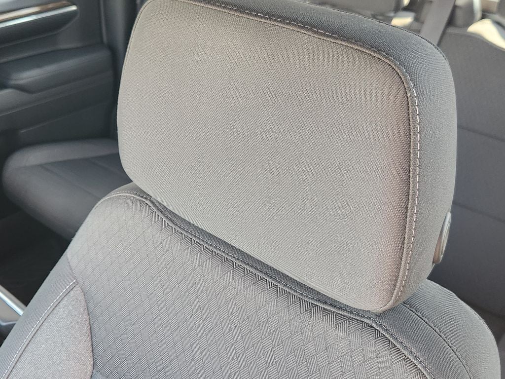 2023 Chevrolet Silverado LT
