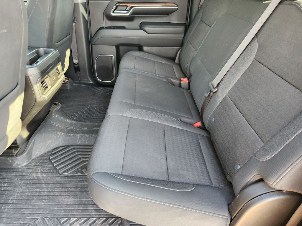 2023 Chevrolet Silverado LT