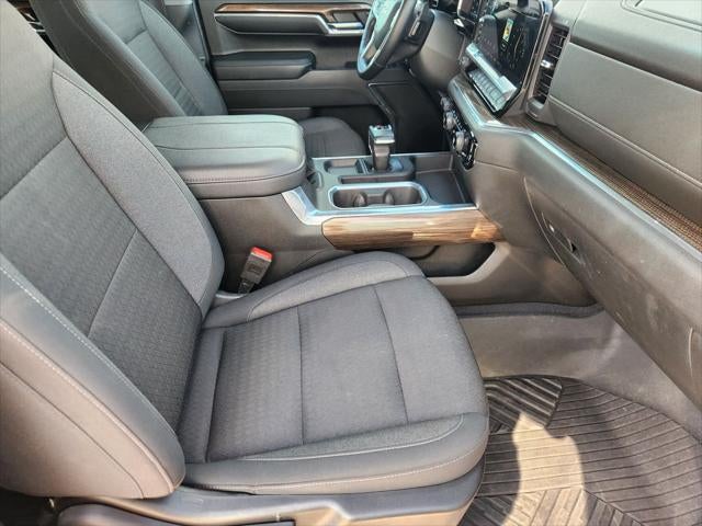 2023 Chevrolet Silverado LT