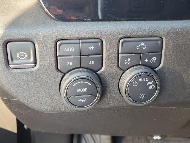 2023 Chevrolet Silverado LT