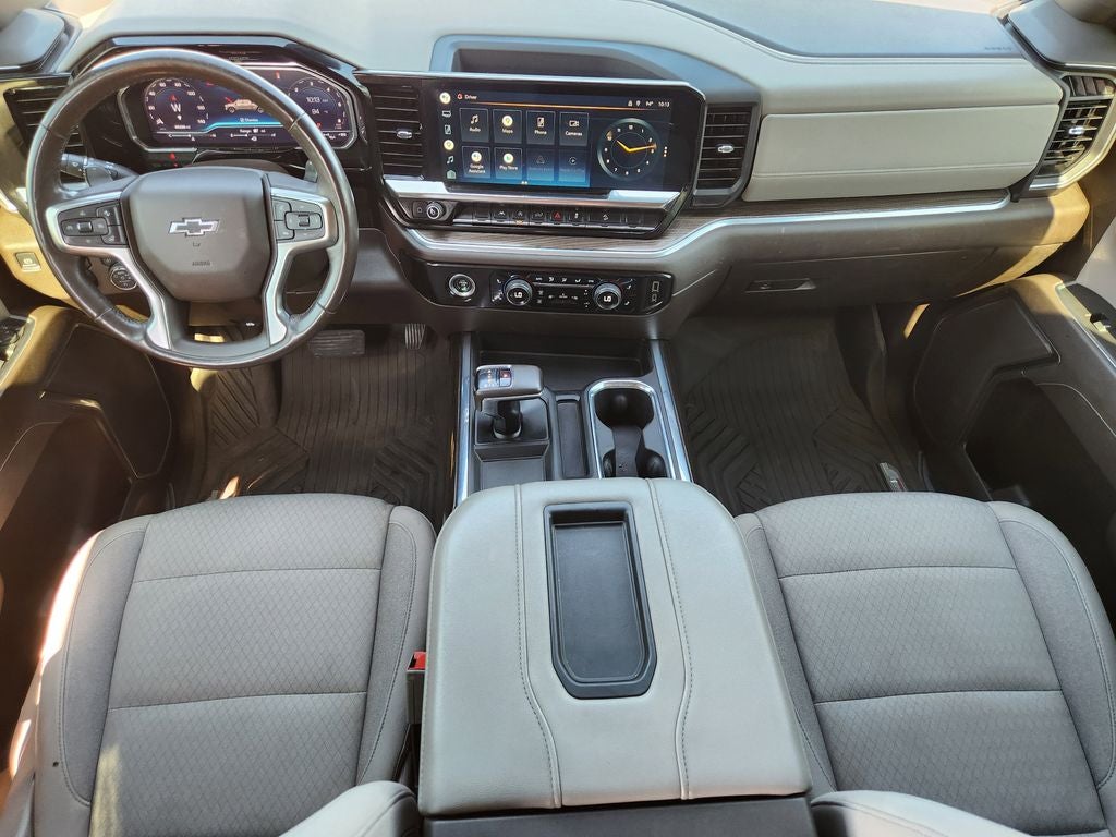2022 Chevrolet Silverado RST