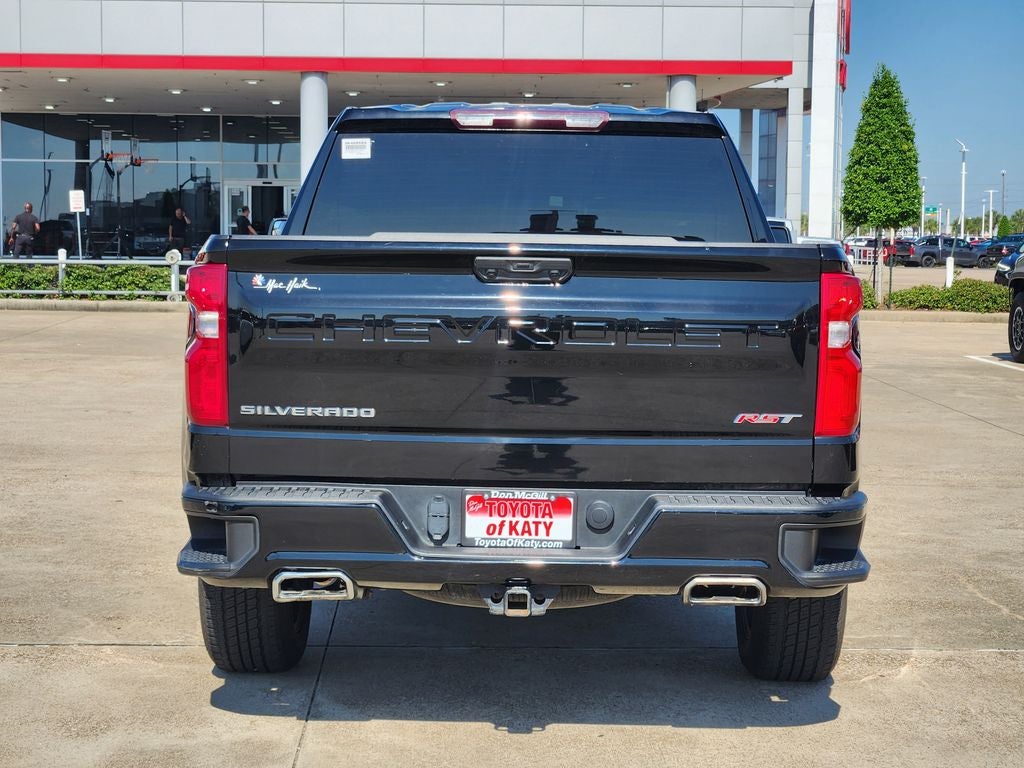 2022 Chevrolet Silverado RST