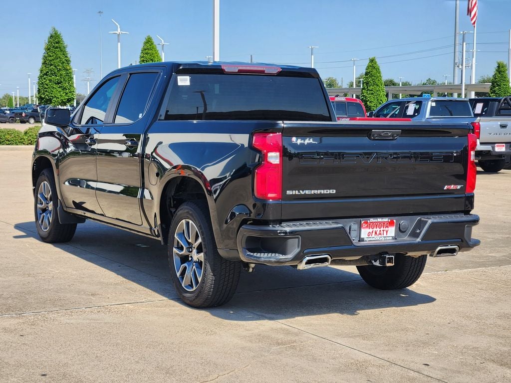 2022 Chevrolet Silverado RST