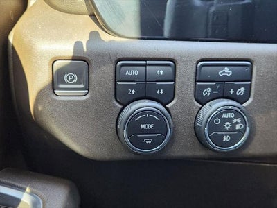 2022 Chevrolet Silverado RST