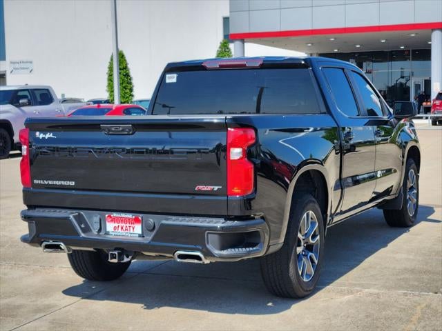 2022 Chevrolet Silverado RST