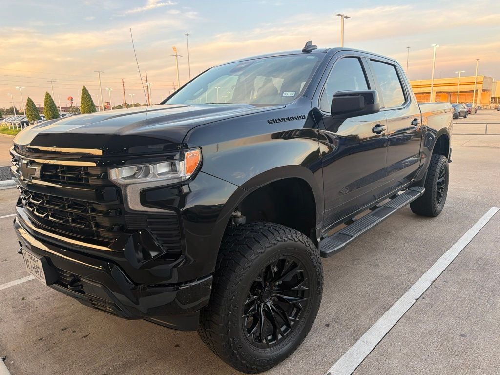 2024 Chevrolet Silverado RST