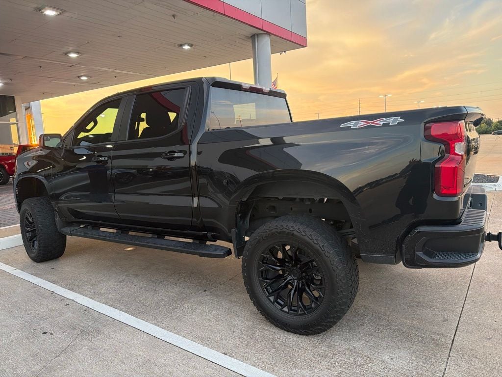 2024 Chevrolet Silverado RST