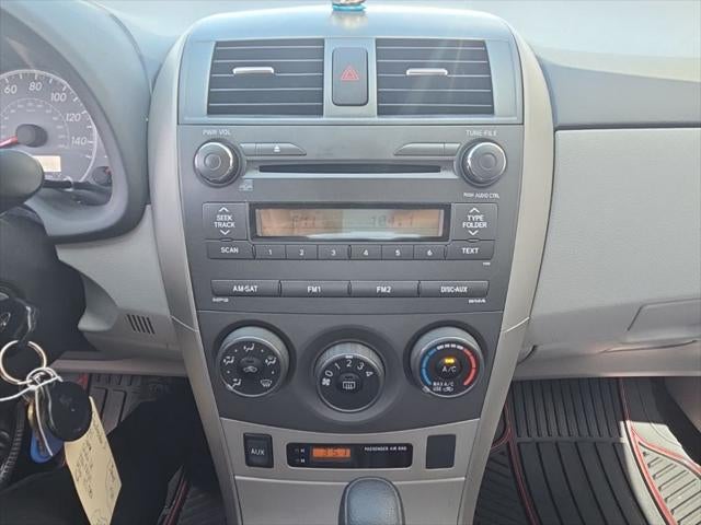 2011 Toyota COROLLA LE