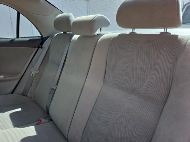 2011 Toyota COROLLA LE