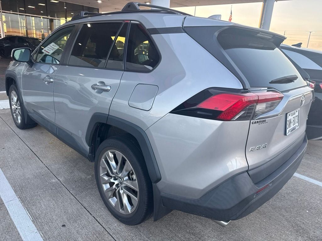 2019 Toyota RAV4 XLE Premium