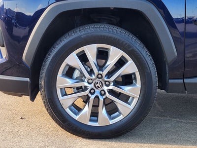 2025 Toyota RAV4 XLE Premium